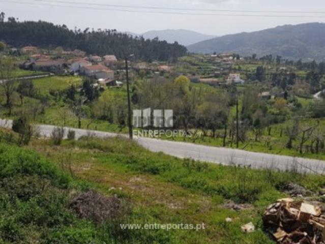Terreno em Soalhães