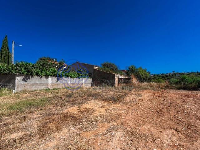 Terreno em Vale de Éguas, Almancil — Oportunidade Única no Coração do Algarve