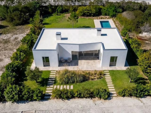 Lote 232 com projeto de Siza Vieira T3 — Bom Sucesso Resort, Óbidos
