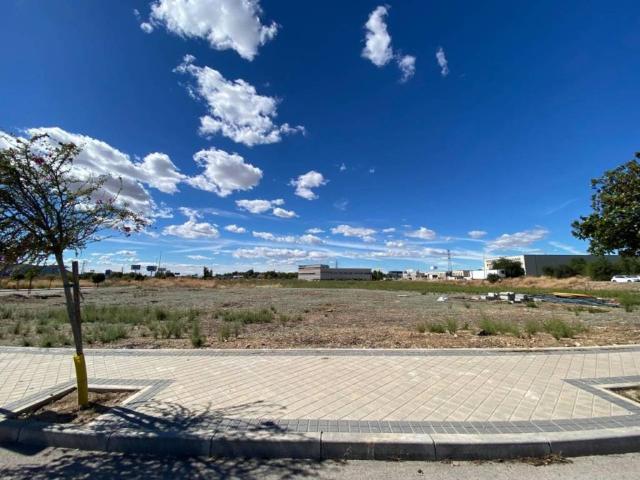 Terreno en Alquiler en Alcalá de Henares