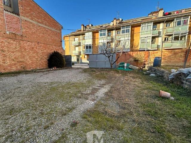 Terreno en alquiler en calle Gran, Vic, de 527 m² por 600