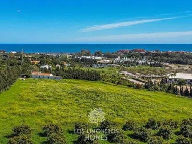 Terreno en Alquiler en Estepona