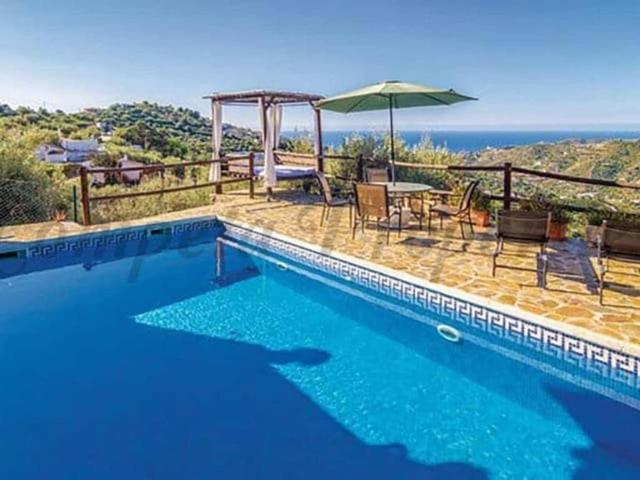 Terreno en Alquiler en Torrox