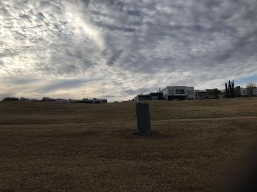 Terreno en campo de golf
