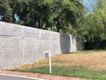 Terreno en Carretera Nacional HEB EL URO Robleza Residencial