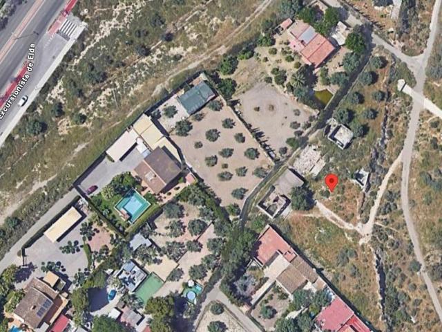 TERRENO EN CESIÓN DE REMATE – REF. REGA 04288