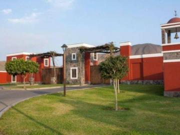 Terreno en condominio para casa de campo cerca a Puerto Viejo