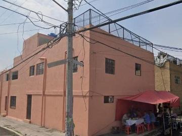 Terreno en esquina en venta con excelente conectividad |Iztapalapa|CDMX