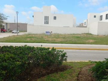 Terreno en Fraccionamiento Xaramá Entorno Residencial