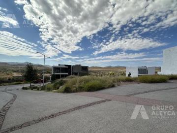 Terreno en Fraccionamiento Bisonte en Altozano