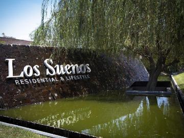 Terreno en venta en Los Sue?os Residencial Zapopan