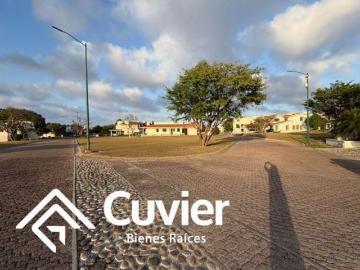 Terreno en Fraccionamiento Residencial Lagunas de Miralta