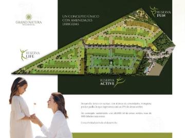 Terreno en Grand Natura