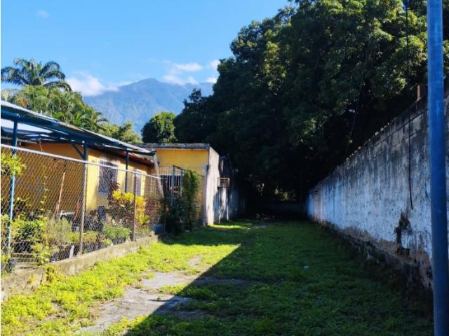 TERRENO EN LA AV. PRINC EL LIMON ARAGUA VE46 123EL WCAM