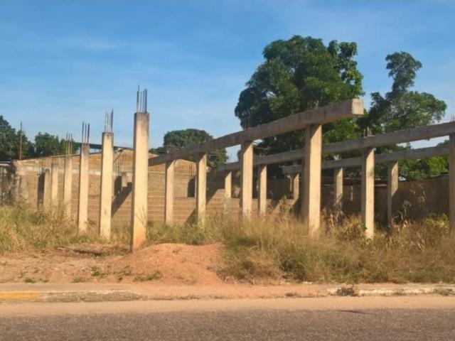 TERRENO EN LA CALLE 19 DE ABRIL PARIAGUAN VE45 201PA JHER