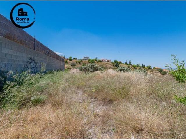 Terreno en La Zubia