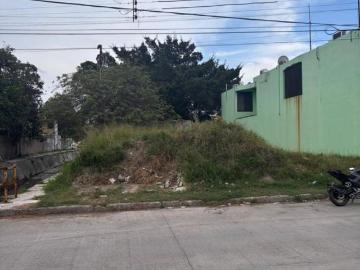 Terreno en Lomas de Rosales
