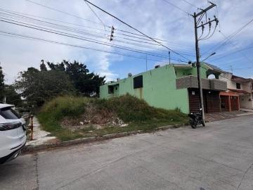 Terreno en Lomas de Rosales