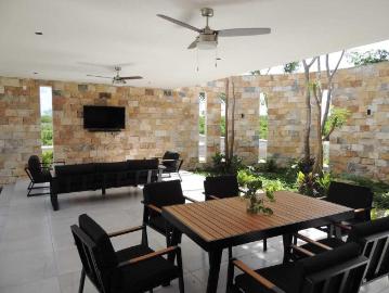Terreno en Privada Residencial ubicada al Norte de Merida