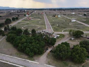 Terreno en Quintas Santas Marías