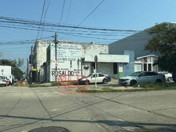 Terreno en Renta Av. Hidalgo esquina Matamoros, Col. ?vila Camacho, Coatzacoalcos, Ver
