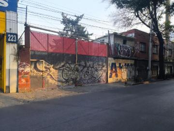 Terreno en Renta a Un Costado De Periferio
