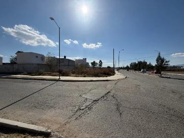 Terreno en renta para franquicia en esquina en Chavarría, Mineral de la Reforma