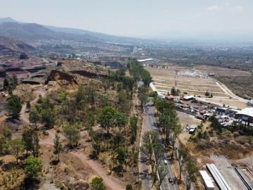 Terreno en RENTA sobre Carretera a Quiroga en Morelia