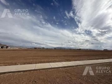 Terreno en RESIDENCIAL LEONES