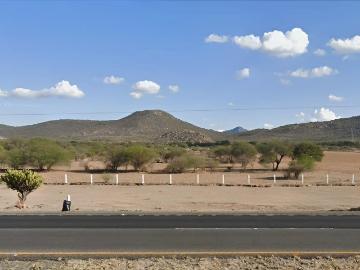 Terreno en San Luis Potosí. Sup. 1,165,000 m2
