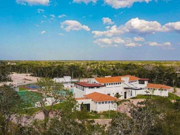 TERRENO EN VENTA MERIDA, LIRIO ESQUINA CIUDAD MADERAS PLAYA CHUBURNA YUCATAN
