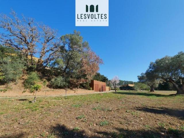 Terreno en venta Mont ras