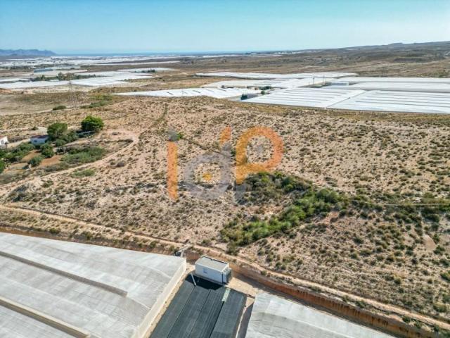 Terreno en venta Níjar