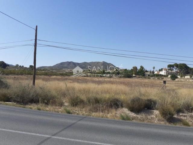 Terreno en venta Novelda