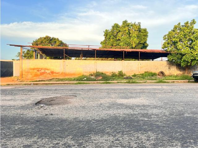 TERRENO EN VENTA AV: MARIÑO SAN JOSE DE GUANIPA VE53 0039SG SMED