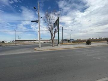 Terreno en venta a metros de la feria nacional potosina y el domo