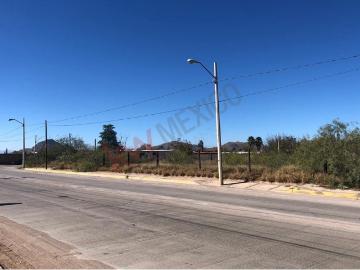 Terreno en venta al oriente de la ciudad, Disponible para Comercial, granja, casa habitación, etc