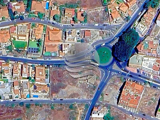 Terreno en venta Arona