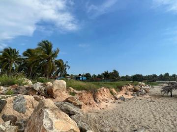 Terreno en venta Barra de Potosi