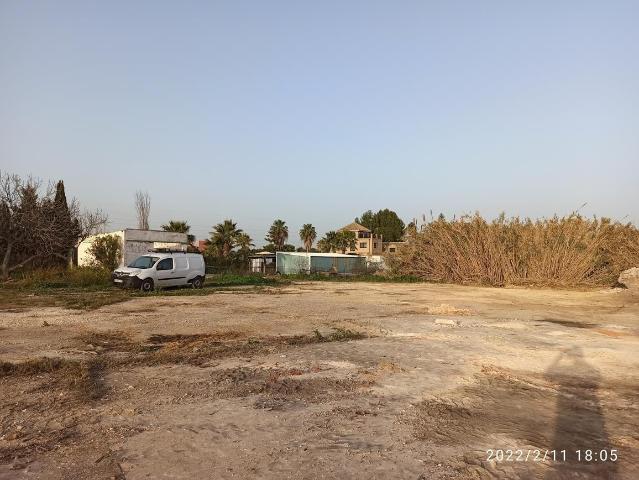 Terreno en venta. Bollullos de la Mitacion