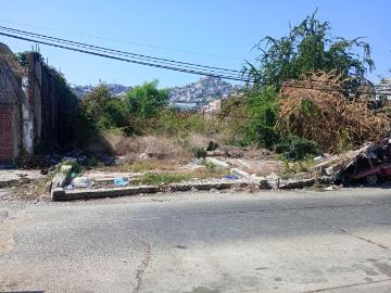 Terreno en Venta, Calle Emiliano Zapata, Col. Cuauht?moc, Acapulco Guerrero