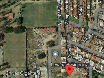 Terreno en Venta Cerca de Av Inglaterra