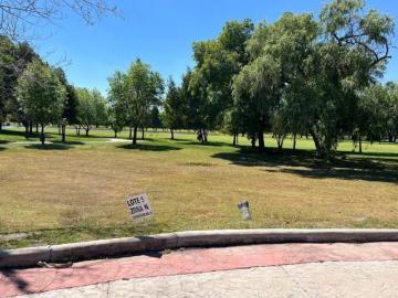 Terreno en Venta, Club de Golf Cantalagua. Michoacan