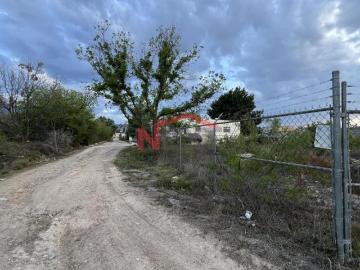 TERRENO EN VENTA COL. LA JOYA, ARTEAGA | 917m²