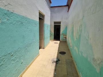 Terreno en venta Colonia La Perla Guadalajara Jalisco 4 calles de Calzada independencia