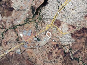 Terreno en venta con uso de suelo industrial en la salida a Cuauhtémoc