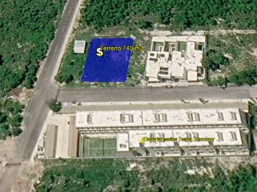 Terreno en venta con frente a 2 calles en Temozón Norte, Mérida Yucatán