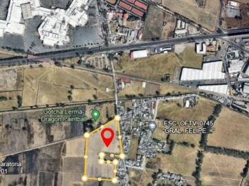 Terreno en venta de 4 hectáreas frente a Plazas Outlet Lerma