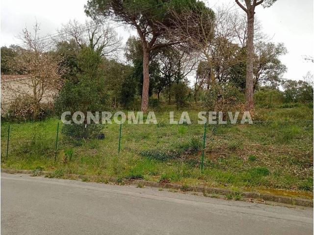 Terreno en venta en Maçanet de la Selva, de 800 m² por 41.000