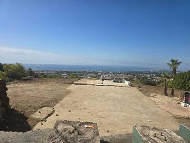 Terreno en Venta en Manilva